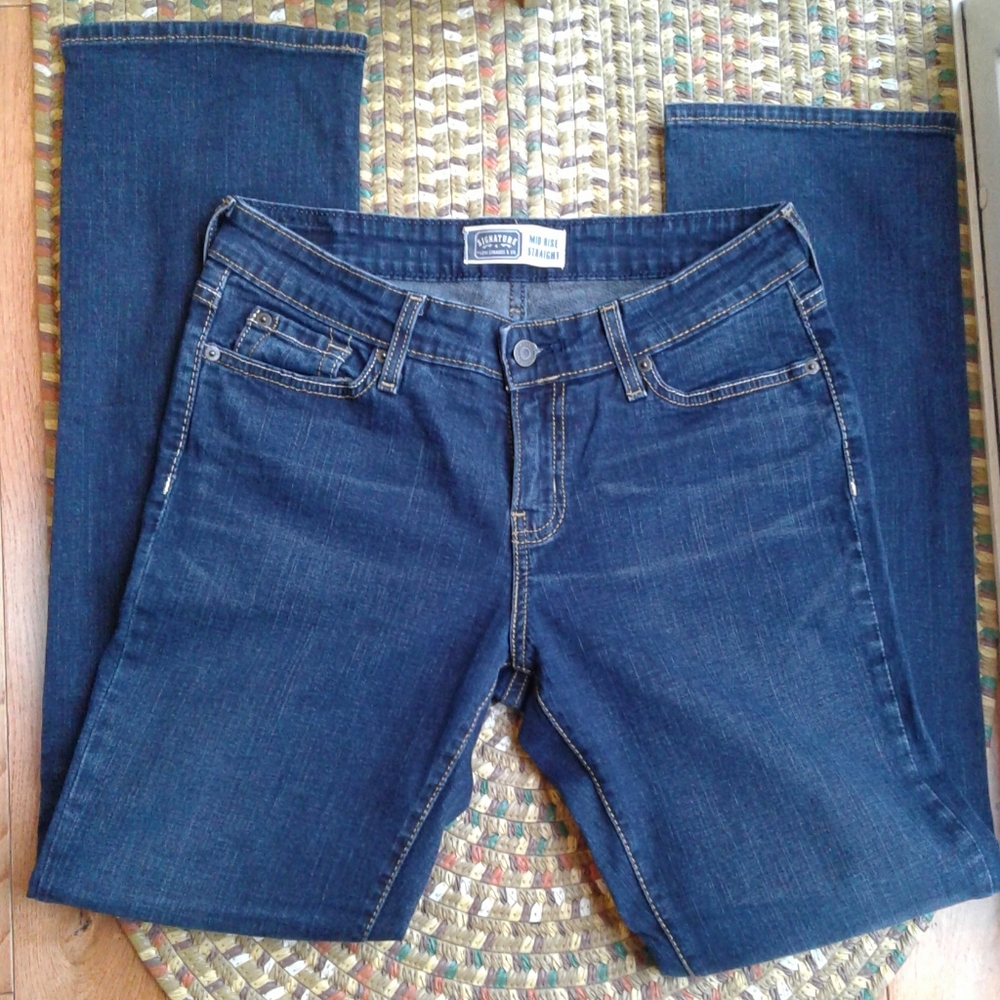 LEVIS